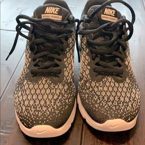 Nike Air Max Sequent 2